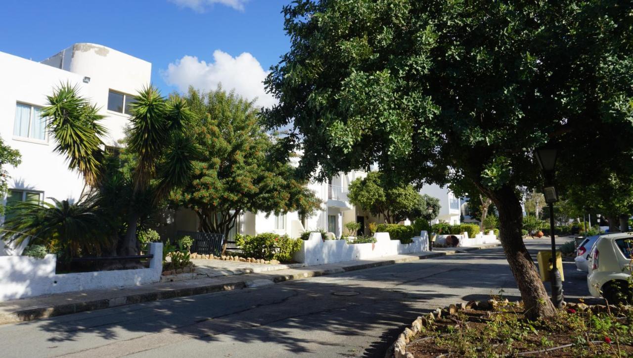 Paphos Gardens, Near Beach Екстериор снимка